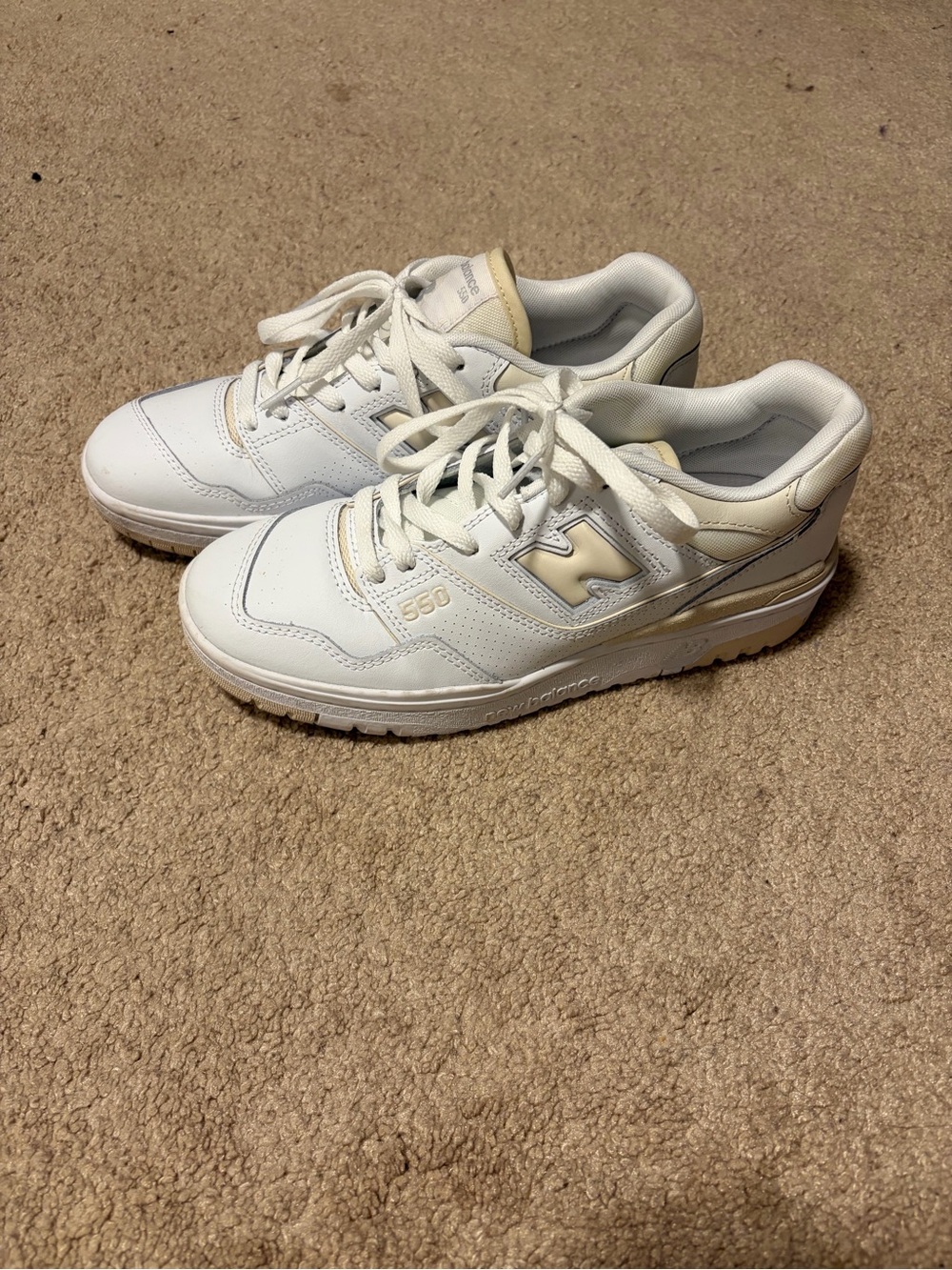 New Balance 550 Sneakers size 8.5